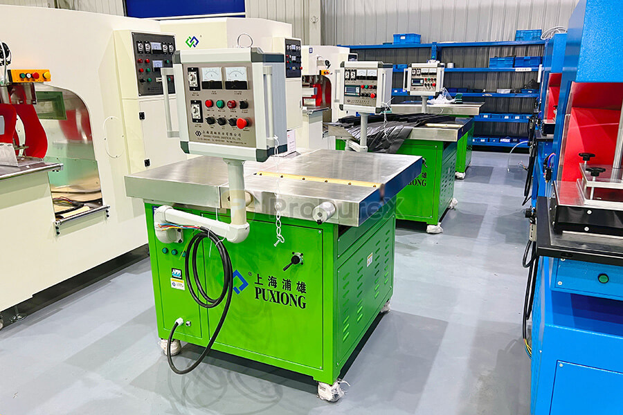 配有伺服控制系统的风琴式防护罩高周波焊接机